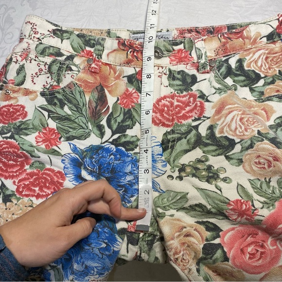 Liquor n Poker 30 Waist Denim Floral Shorts 6in Rock Rebellious 100% Cotton - Picture 3 of 9